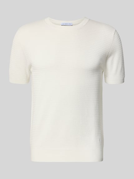 Produktfoto, Strickshirt mit Rundhalsausschnitt von Manuel Ritz in Weiß, reine Baumwolle, Regular Fit, feine Struktur, dezentes Label-Stitching