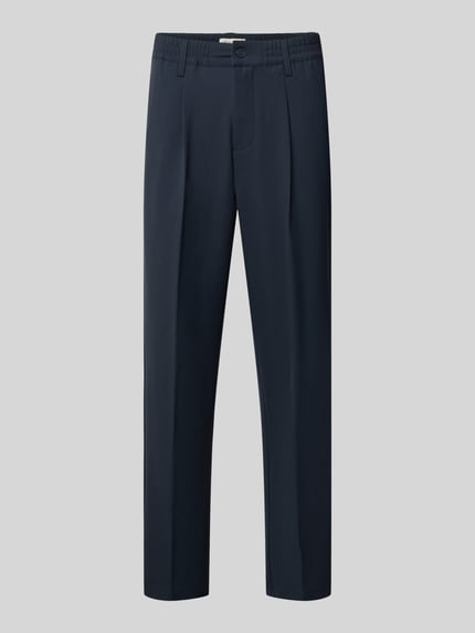 Produktfoto, dunkelblaue Hose mit elastischem Bund und Bügelfalten Modell 'MARC 2.0' von Casual Friday, Material-Mix mit Viskose-Anteil, Regular Fit, seitliche Eingrifftaschen und Paspeltaschen am Gesäß, glatte Stoffoptik.