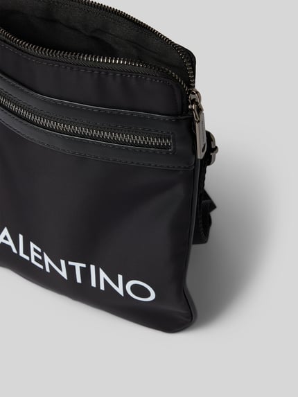 Valentino Bags Umhängetasche mit Label-Print Modell 'BANDOLIERA KYLO' Black 4
