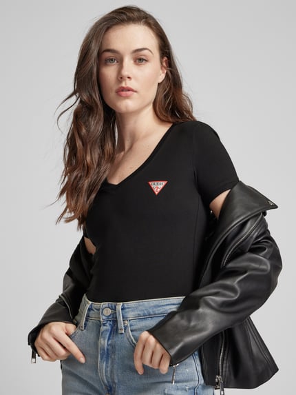 GUESS T-Shirt mit V-Ausschnitt Black 3