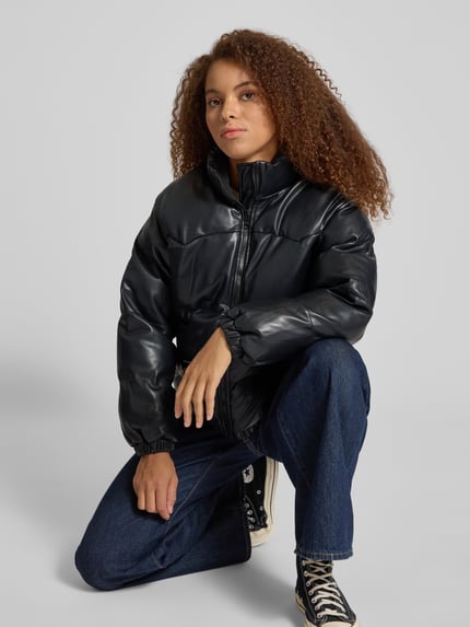 Levi's® Kurtka pikowana ze stójką model ‘NOE WESTERN PUFFER’ Czarny 3