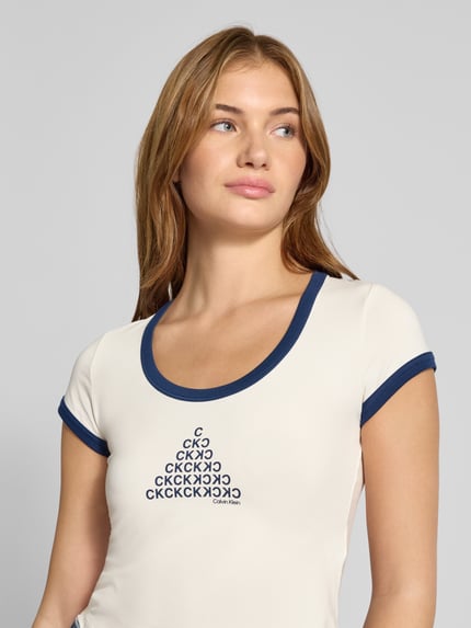 Calvin Klein Jeans Cropped T-Shirt mit Rundhalsausschnitt Ecru 3