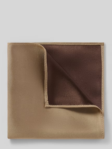 Produktfoto, Fein strukturiertes Einstecktuch aus Seide van Monti in lichtbruin en donkerbruin, vierkant, zijde, 27x28 cm, herenaccessoire.