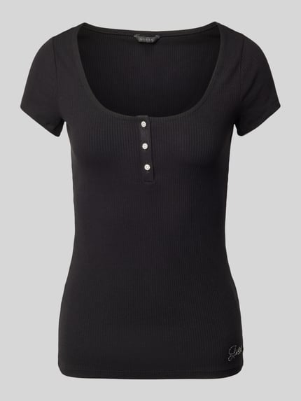 GUESS T-Shirt in Ripp-Optik Modell 'KARLEE' Black 1
