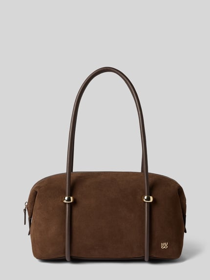 Produktfoto, Henkeltasche mit umlaufendem Reißverschluss von HUGO in Dunkelbraun aus Kunstleder mit Veloursleder- und Glattlederstruktur, rechteckige Form, Logo-Detail und metallische Akzente, sichtbare Tragehenkel