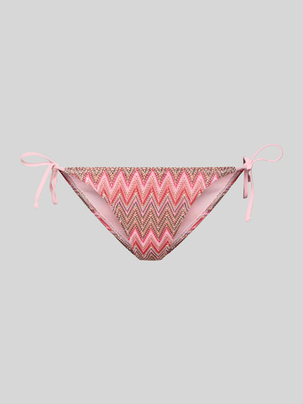 Productfoto, Bikini Slip met zijdelingse striksluiting model 'ADA' van Pieces, all-over patroon in roze-, rood- en bruintinten