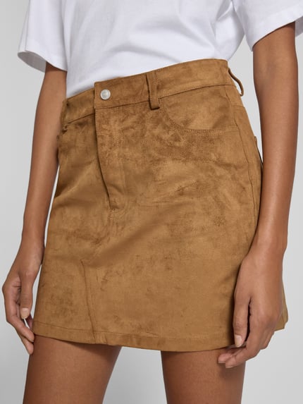 ONLY Eng anliegender Mini-Rock in Wildleder-Optik Modell 'TULIP' Sand 3