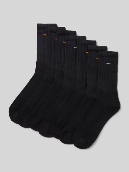 Produktfoto, Socken mit Label-Print von camano aus Baumwoll-Mix, körpernaher Schnitt, gerippter Abschluss, schwarzes Design