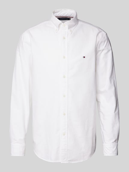 Koszula casualowa o kroju regular fit z kołnierzykiem typu button down Shop The Look MANNEQUINE