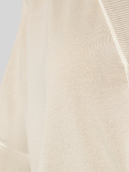 Productfoto, Pyjama-Oberteil mit Reverskragen und Brusttasche van Christian Berg Woman, mix van katoen en modal, regular fit, beige, fijne structuur