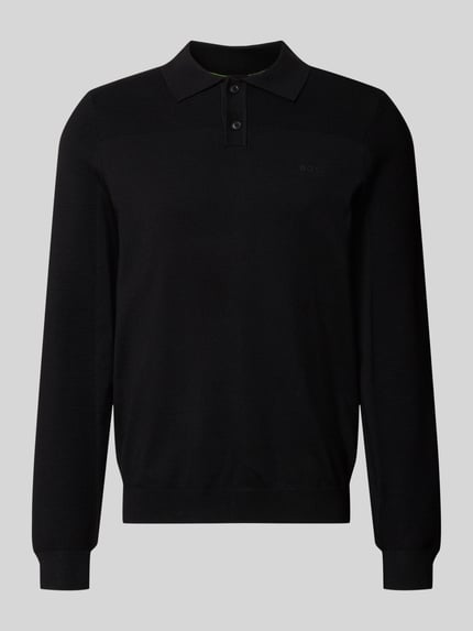 Produktfoto, schwarzes Relaxed Fit Poloshirt mit Woll-Anteil Modell 'KN_Momentum-X PL' von BOSS Green, feine Struktur, Herren Poloshirt