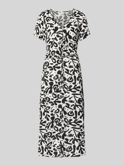 Produktfoto, A-lijn dames midi-jurk van Pieces model 'BARRI' met all-over motief, midilengte, ronde hals, knoop- en lussluiting, mouwloos, rechte zoom, zuiver viscosemateriaal.