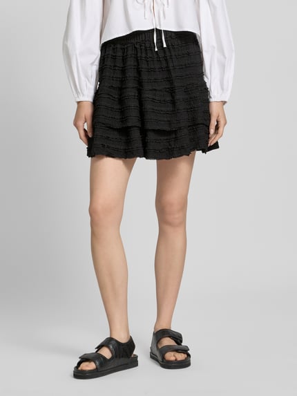 ONLY Spódnica mini rozkloszowana z falbanami model ‘GAYLE’ Czarny 4