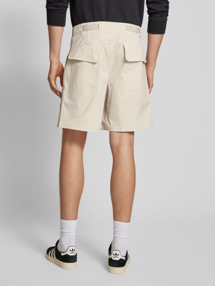 adidas Originals Regular Fit Shorts mit Logo-Stitching Beige 5