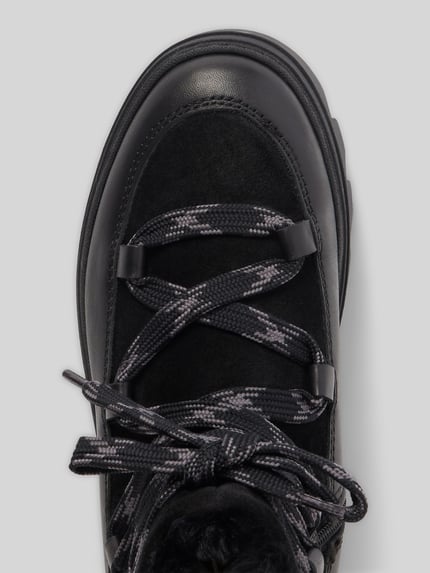 Produktfoto, Boots aus echtem Rindsvelours von Tamaris, Optik: Unifarben, Wildleder-Optik, Schuhspitze: Rund, Profilsohle, Schnürung, Label-Prägung, Materialverarbeitung: Veloursleder
