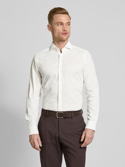 JOOP! COLLECTION Koszula biznesowa męska JOOP! Collection;Czysta bawełna;Krój regular fit;Model ‘Pares’;Design z długim rękawem;Kołnierzyk typu cutaway;Sportowe mankiety;Listwa guzikowa na całej długości;Długość tyłu w rozmiarze 40: 65 cm;Szerokość ramion w rozmiarze 40: 41 cm;Długość rękawa w rozmiarze 40: 67 cm Biały 4