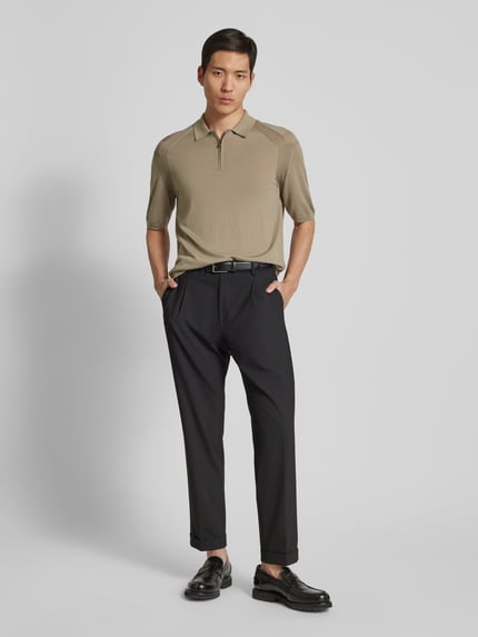 Emporio Armani Slim Fit Poloshirt mit Reißverschluss und Seiden-Anteil Taupe 1