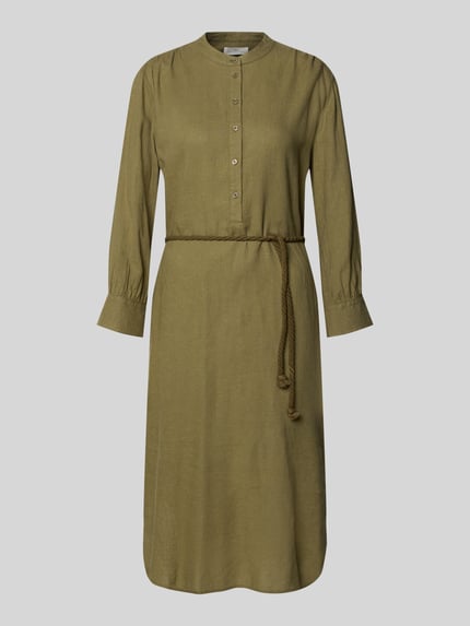 Produktfoto, Midikleid aus Leinen-Mix mit Bindegürtel von Fynch-Hatton, olivgrün, glatte Textur, lange Ärmel, abgerundeter Saum, taillierter Schnitt, Mao-Kragen, Knopfleiste, Bindegürtel in Kordel-Optik, Leinen-Viskose-Anteil, Rückenlänge 112 cm, Brustweite 52 cm, Ärmellänge 52 cm.