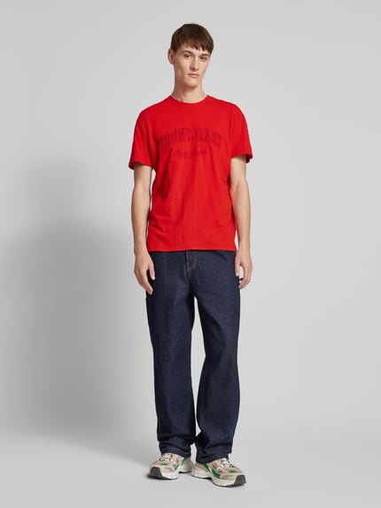 Tommy Jeans T-Shirt mit Label-Stitching Rot 1