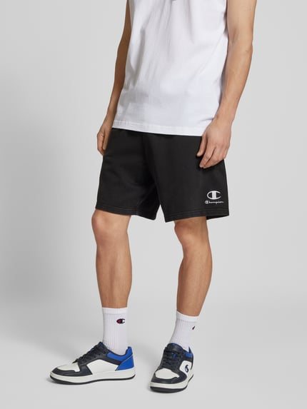 Champion Bermudy o kroju regular fit z wyhaftowanym logo BLACK 4