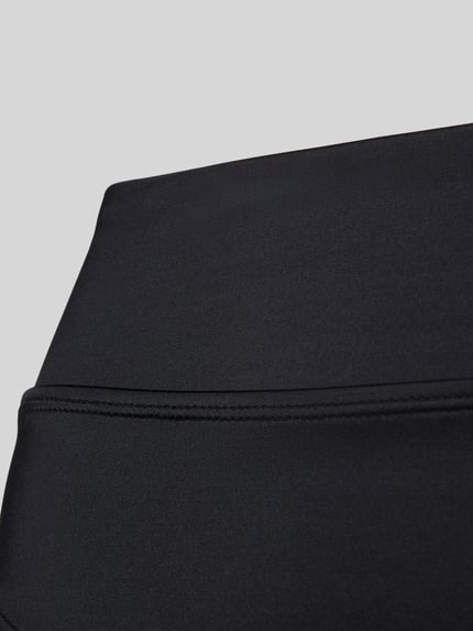 Produktfoto, High Waist Bikini-Slip mit Allover-Muster Modell 'TOGO MAGO' von DORINA, czarny, gładki materiał z elastycznym wykończeniem