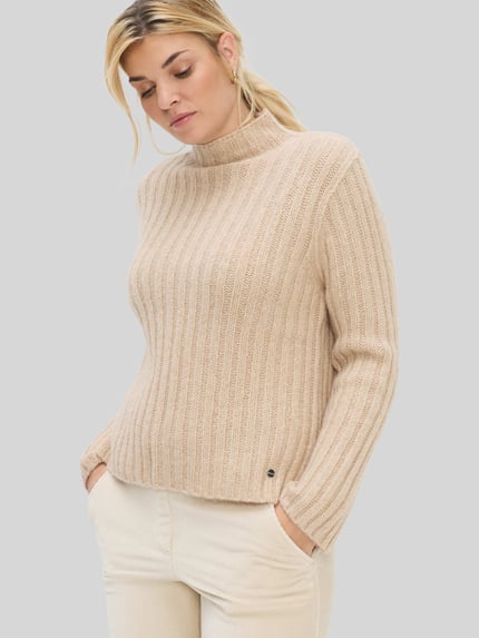Brax Pullunder aus Wolle mit Seitenschlitzen Modell 'Lea' Beige 4