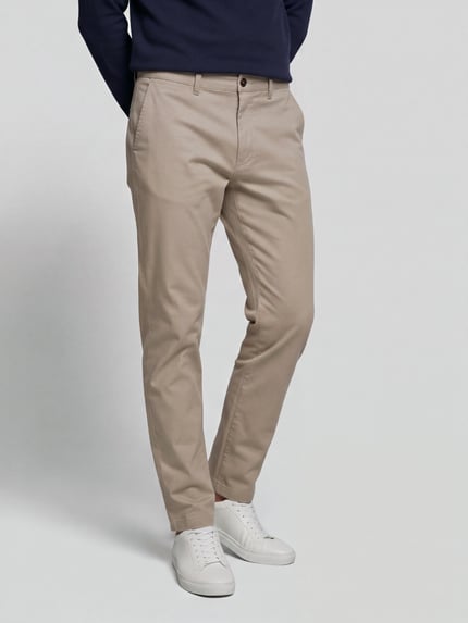 GAP Regular Fit Chino mit seitlichen Eingrifftaschen Khaki 4