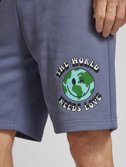 Champion Regular Fit Sweatshorts mit Motiv-Print Purple 3