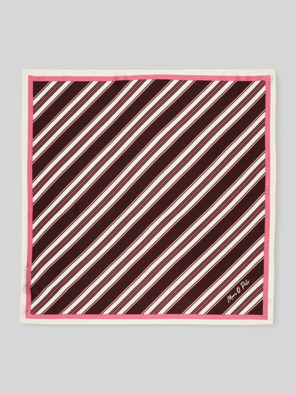 Productfoto, rechthoekige sjaal in satijnlook van mix van viscose en modal met bordeauxrode, witte en roze strepen, Dames sjaal van Marc O'Polo