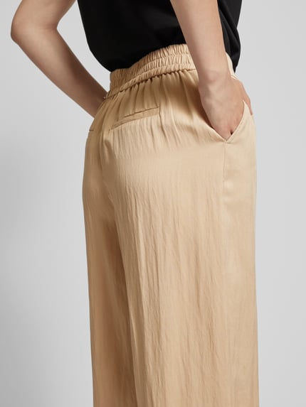 zero Flared Stoffhose mit fixierten Bügelfalten Sand 3