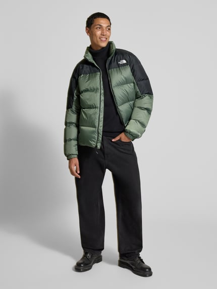 The North Face Kurtka pikowana o kroju regular fit ze stójką Oliwkowy 1