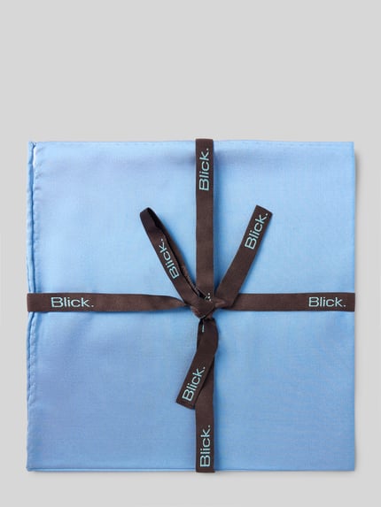 Produktfoto, Einstecktuch aus reiner zijde van Blick, vierkant, effen design, lichtblauw, met sierlijke randen, Heren pochet