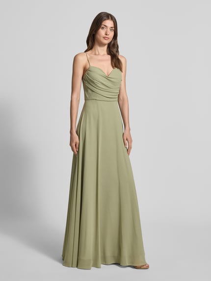 Vrouwenmodel draagt Midikleid mit Drapierungen und Spaghettiträgern van Laona in lichtgroen chiffon, A-lijn, rits achter, hele lichaamsfoto van voren