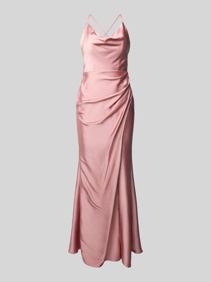 Produktfoto, Slim Fit Abendkleid mit Rückenausschnitt von Laona aus rosafarbenem Satin mit Raffungen, verstellbaren Spaghettiträgern und Nahtreißverschluss, Rückenlänge 113 cm, Brustweite 26 cm.
