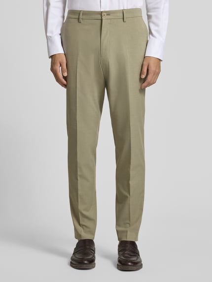 Mannenmodel draagt Slim Fit Anzughose mit Viskose-Anteil van s.Oliver BLACK LABEL, melange, fijne webstructuur, voorkant, volledige lichaamsweergave.