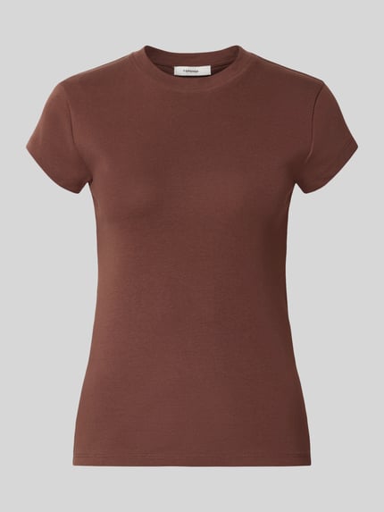 Produktfoto, braunes T-Shirt mit Rundhalsausschnitt Modell 'EVERYDAY' von Topshop, reine Baumwolle, gerader Schnitt, glatt strukturierte Oberfläche, Rückenlänge bei Größe S 58 cm