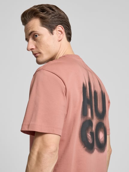 HUGO T-Shirt mit Label-Print Modell 'Dalsar' Lachs 3