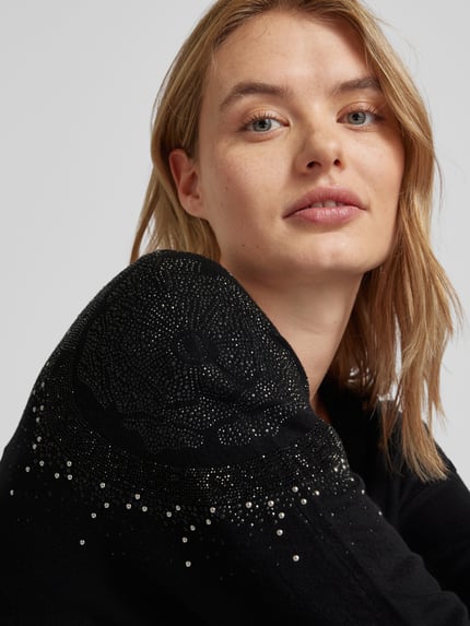 GUESS Sweter z dzianiny z obszyciem ozdobnymi kamieniami model ‘LESLIE’ Czarny 3