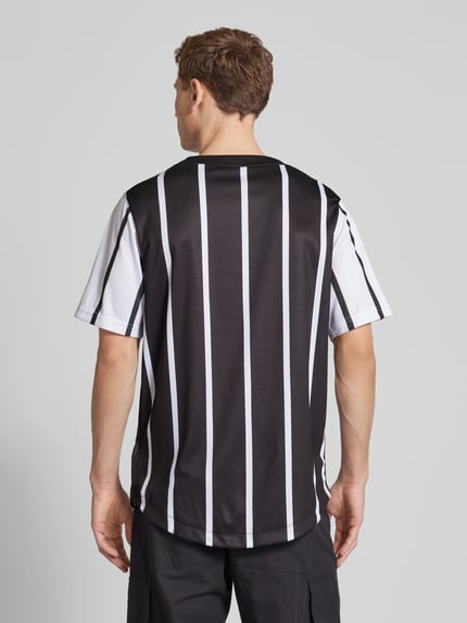 Karl Kani T-Shirt mit durchgehender Druckknopfleiste Black 5