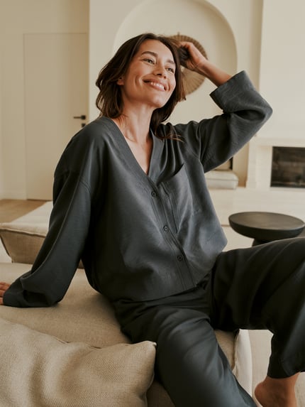 P&C* curated by Anna Schürrle Relaxed fit blouse in kreuklook Donkergrijs - 6