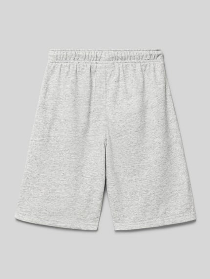 Produktfoto, Shorts mit Logo und elastischem Bund von CHAMPION in Hellgrau aus Baumwoll-Mix, Relaxed Fit, sichtbarer elastischer Bund.