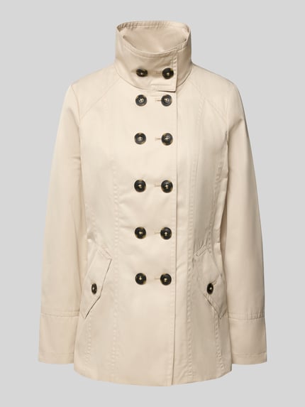 Produktfoto, Jacke mit Stehkragen und Pattentaschen von Fuchs Schmitt, beżowy bawełniany miks, krój regular fit, dwurzędowa, długość tyłu w rozmiarze 36: 71 cm, szerokość ramion w rozmiarze 36: 40 cm, szerokość w biuście w rozmiarze 36: 46 cm, długość rękawa w rozmiarze 36: 64 cm, patki, guziki, gładka tekstura