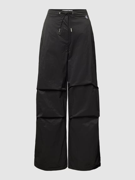 Calvin Klein Jeans Loose fit cargobroek met tunnelkoord Zwart - 2