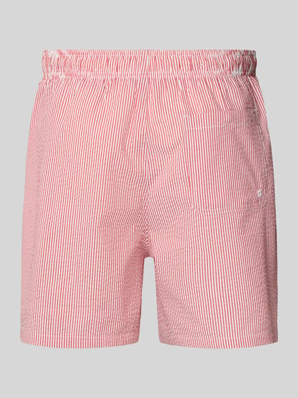 Produktfoto, Badehose mit Baumwoll-Anteil Modell 'COOPER' von SELECTED HOMME mit Optik: Allover-Muster, gestreift, Gesäßtasche, Eingrifftaschen, elastischer Bundabschluss mit Tunnelzug, rote und weiße Streifen, glatte Textur