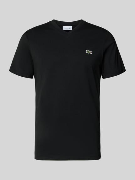 Produktfoto, Regular Fit T-Shirt aus reiner Baumwolle von Lacoste, unifarben schwarz, kurzarm, V-Ausschnitt, Logo-Stitching links