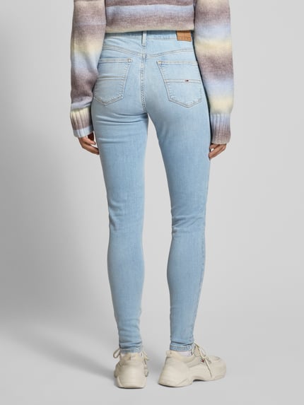 Tommy Jeans Skinny Fit Jeans im 5-Pocket-Design Modell 'NORA' Hellblau 5