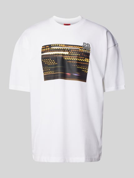 T-shirt z nadrukiem z motywem model ‘Daveley’ Shop The Look MANNEQUINE