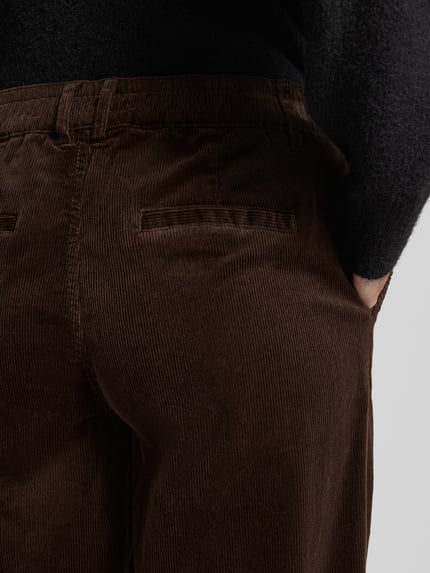 FREE/QUENT Cordhose mit Eingrifftaschen Modell 'Cordy' Dunkelbraun 3