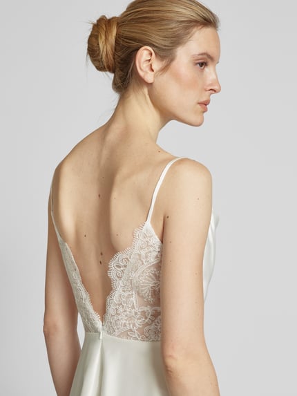 LUXUAR FASHION Knielanges Brautkleid mit Wasserfall-Ausschnitt Offwhite 6