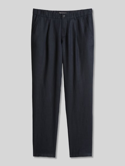 Produktfoto, Tapered Leinenhose mit Gürtelschlaufen Modell 'OSBY JOGGER' von Marc O'Polo, efekt: jednolity kolor, krój tapered, zakładka w pasie, szlufki na pasek, zapięcie na guzik i zamek błyskawiczny, wpuszczane kieszenie, kieszenie z tyłu, materiał: len